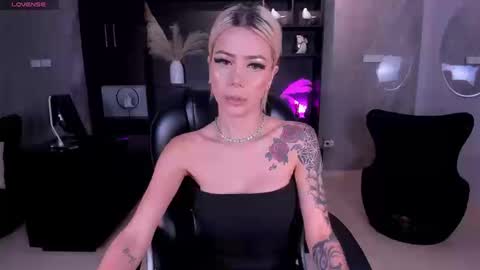  Hanna Connor  online show from 02.23.26