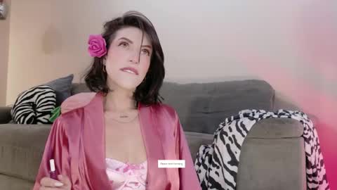 Hannah  online show from 04.22.26