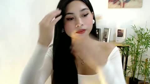 Snapshot of hannah_davis69 chatting on 06.18.26 Alex online show from 06.18.26