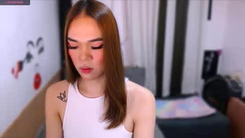 HANNAH online show from 04.25.26