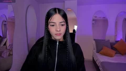 HANNAH J online show from 11.01.25