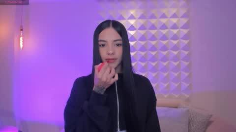 HANNAH J online show from 11.16.25