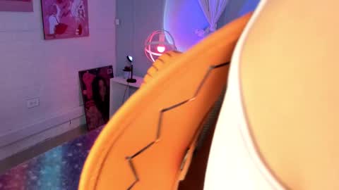 Hannah online show from 10.22.25