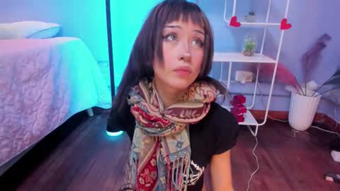 Snapshot of hannahpage chatting on 02.17.26 Hannah online show from 02.17.26