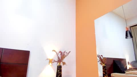 Snapshot of hannawarriorr chatting on 01.18.25 Hanna Warrior online show from 01.18.25