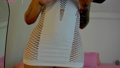 Snapshot of hannawilliams_ chatting on 01.09.26 Hanna Williams online show from 01.09.26