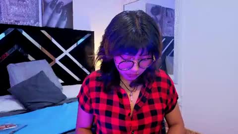 Snapshot of hannita_01 chatting on 06.25.26 hannita_01 online show from 06.25.26