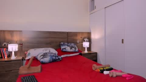 taylor live   online show from 02.07.25