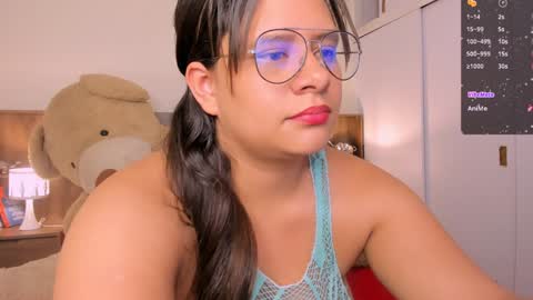 taylor live   online show from 02.26.25