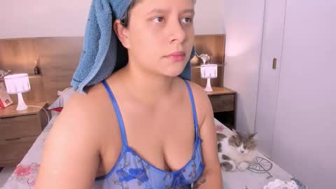 taylor live   online show from 10.12.25