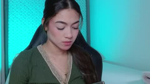 Snapshot of hantonella chatting on 07.28.26 Anto online show from 07.28.26