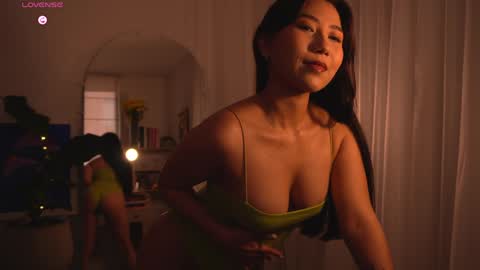 Mizi online show from 01.08.25