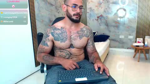 Snapshot of hanz_col chatting on 02.24.25 hanz_col online show from 02.24.25