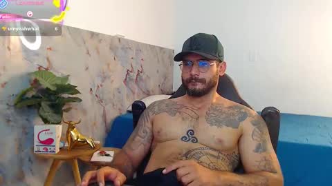 Snapshot of hanz_col chatting on 09.26.25 hanz_col online show from 09.26.25