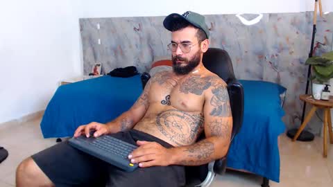 hanz_col online show from 12.14.25