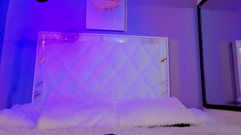 Snapshot of hanzking01 chatting on 02.13.26 Hanzking01 online show from 02.13.26