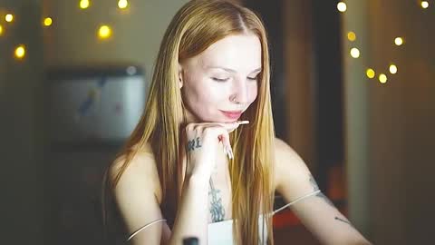 happy_cat_house2 online show from 02.23.25