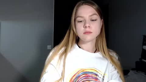 Snapshot of happy_fox_ chatting on 02.11.26 happy_fox_ online show from 02.11.26