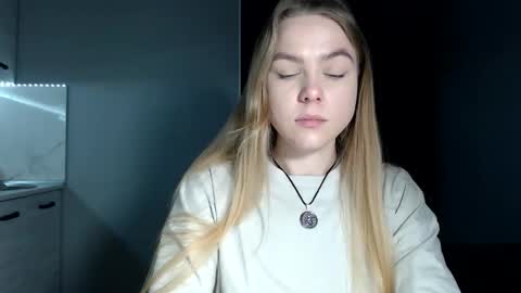 Snapshot of happy_fox_ chatting on 02.24.26 happy_fox_ online show from 02.24.26