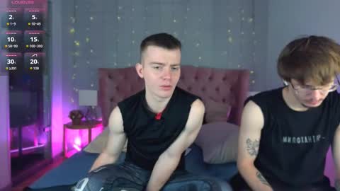 Snapshot of happydeimos chatting on 11.15.25 happydeimos online show from 11.15.25