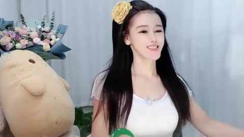 Snapshot of happyflower802318 chatting on 06.18.26 Daisy online show from 06.18.26