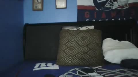 happyhappy4 online show from 03.10.25