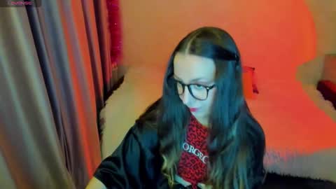 Stephanie online show from 10.20.25