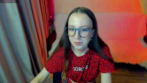 Stephanie online show from 11.21.25