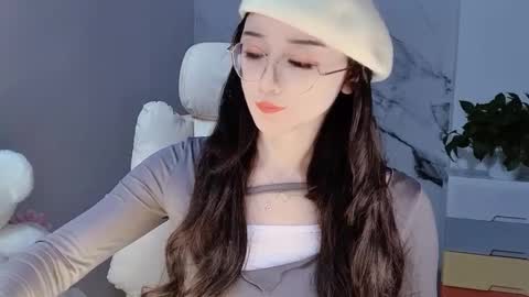 Daisy online show from 12.20.24