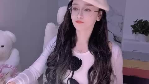 Daisy online show from 01.25.25