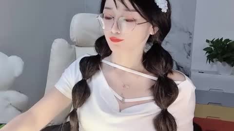 Daisy online show from 02.26.25