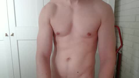 Snapshot of happyvelvetpaw chatting on 02.16.26 happyvelvetpaw online show from 02.16.26