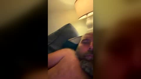 Snapshot of hard4u69091983 chatting on 06.18.26 Hard4u69 online show from 06.18.26