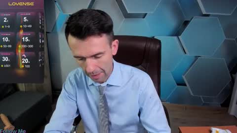 Steve online show from 11.18.25