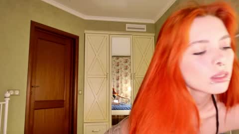 Snapshot of hard_candy_gang chatting on 06.05.26 Molly and BaldMan online show from 06.05.26