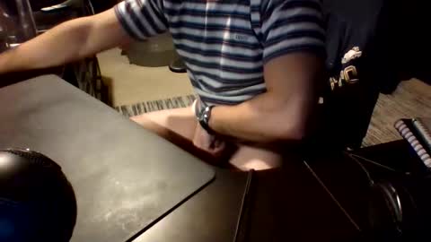 hard_nut_dude online show from 12.20.25