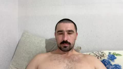 Snapshot of hard_to_obey chatting on 07.27.26 Vadim online show from 07.27.26