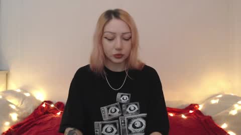 Emily online show from 05.25.26