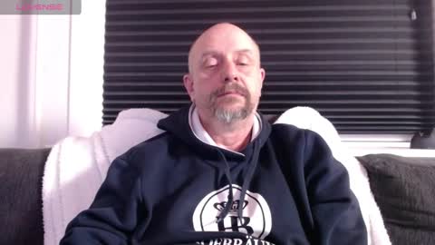 Snapshot of hardmrlazy chatting on 12.03.24 MrLazy online show from 12.03.24