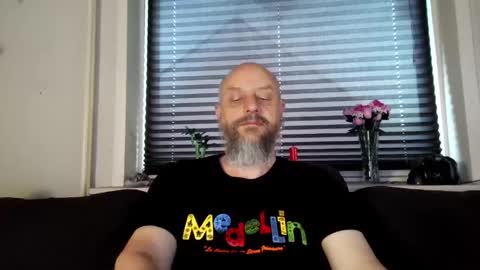 MrLazy online show from 05.19.26