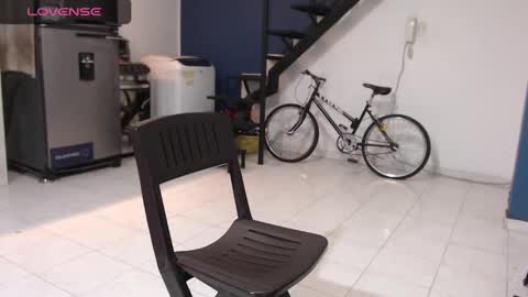 Snapshot of hardsexlove08 chatting on 02.13.25 Andres Dean online show from 02.13.25