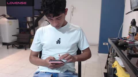 Snapshot of hardsexlove08 chatting on 02.21.25 Andres Dean online show from 02.21.25