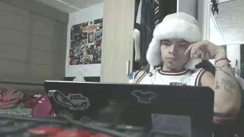 hardvinciisextoy online show from 04.03.26