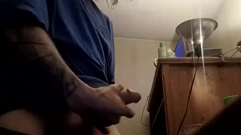 hardwhiteboi420 online show from 01.12.26