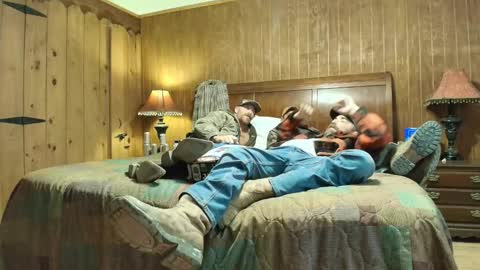 Snapshot of hardworkertn chatting on 11.16.25 hardworkertn online show from 11.16.25