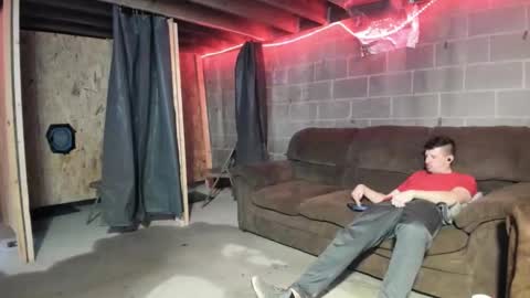 Snapshot of hardworkertn chatting on 11.19.25 hardworkertn online show from 11.19.25