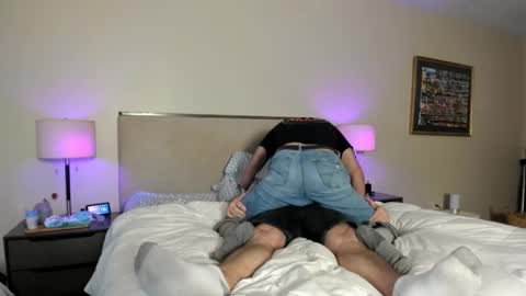 Snapshot of hardworkertn chatting on 11.22.25 hardworkertn online show from 11.22.25