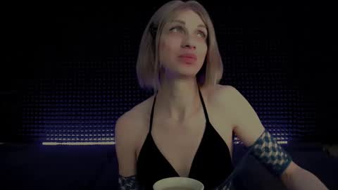 Miss Hardy online show from 01.16.26