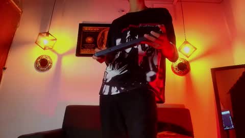 Snapshot of haresandpame_mds chatting on 12.15.25 Hares online show from 12.15.25