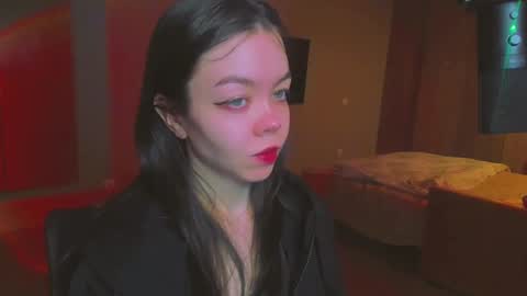 Snapshot of haribo_asmr chatting on 12.12.24 Miss Hari online show from 12.12.24